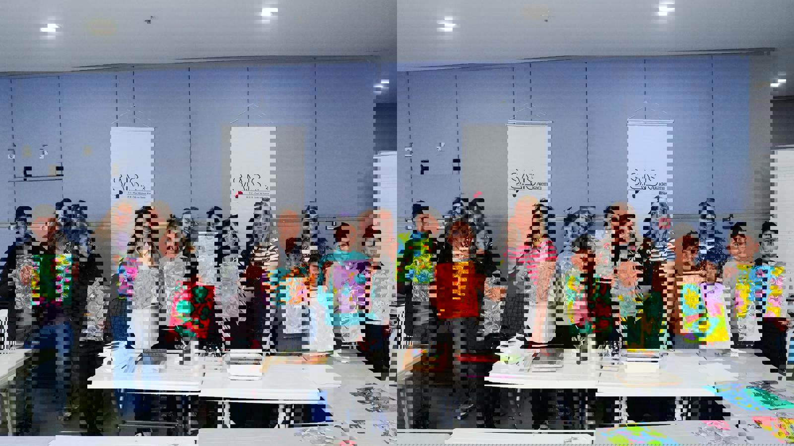 ŞİŞLİ’DE RAMAZAN ETKİNLİKLERİ: KOMŞULARIMIZ EBRU ATÖLYESİNDE BULUŞTU