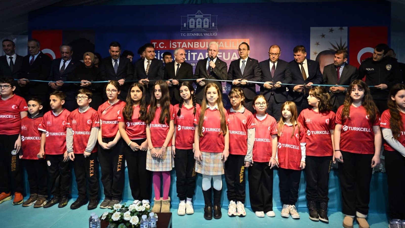 “BEN OKUYORUM, İSTANBUL OKUYOR” ŞİŞLİ KİTAP FUARI’NIN AÇILIŞI GERÇEKLEŞTİ