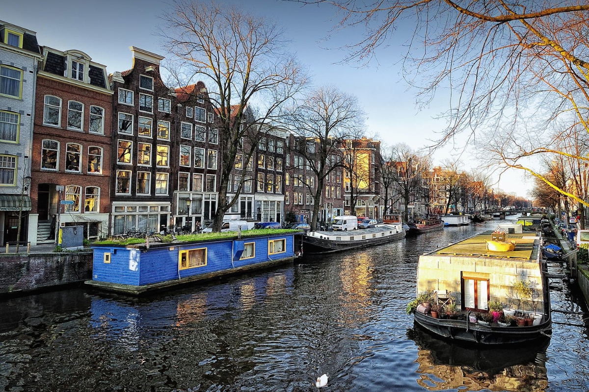 Amsterdam Belediyesi – Hollanda Krallığı